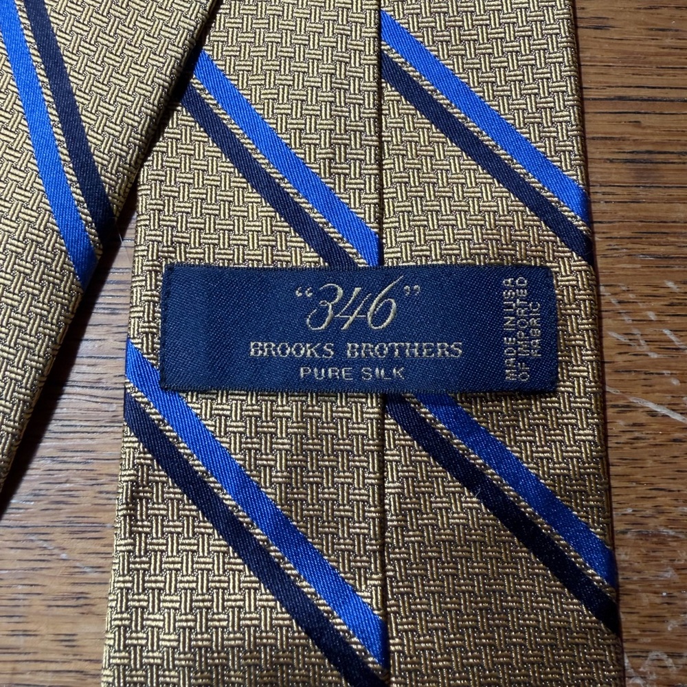 Brooks‎ Brothers Gold Blue Stripe Pure Silk Neck Tie - Picture 3 of 5